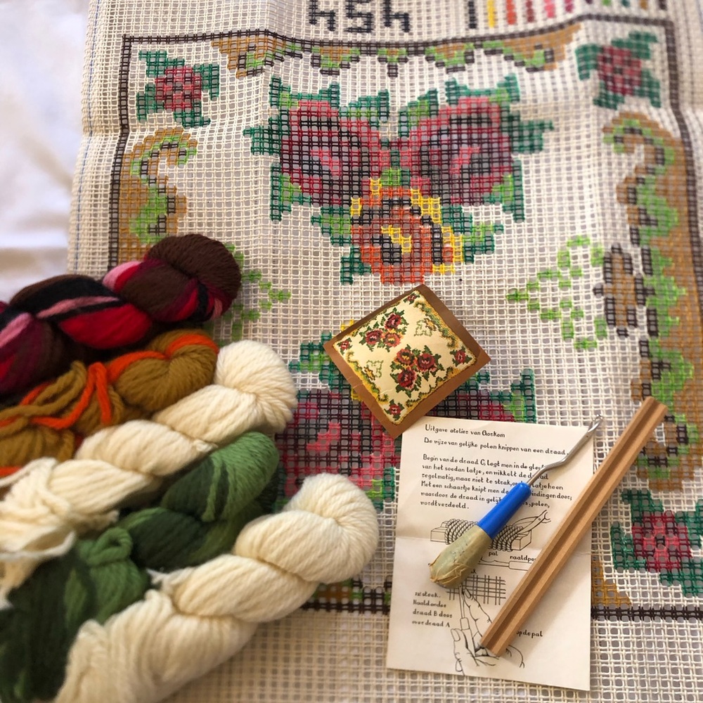 Vtg Latch Hook Kit Floral Design